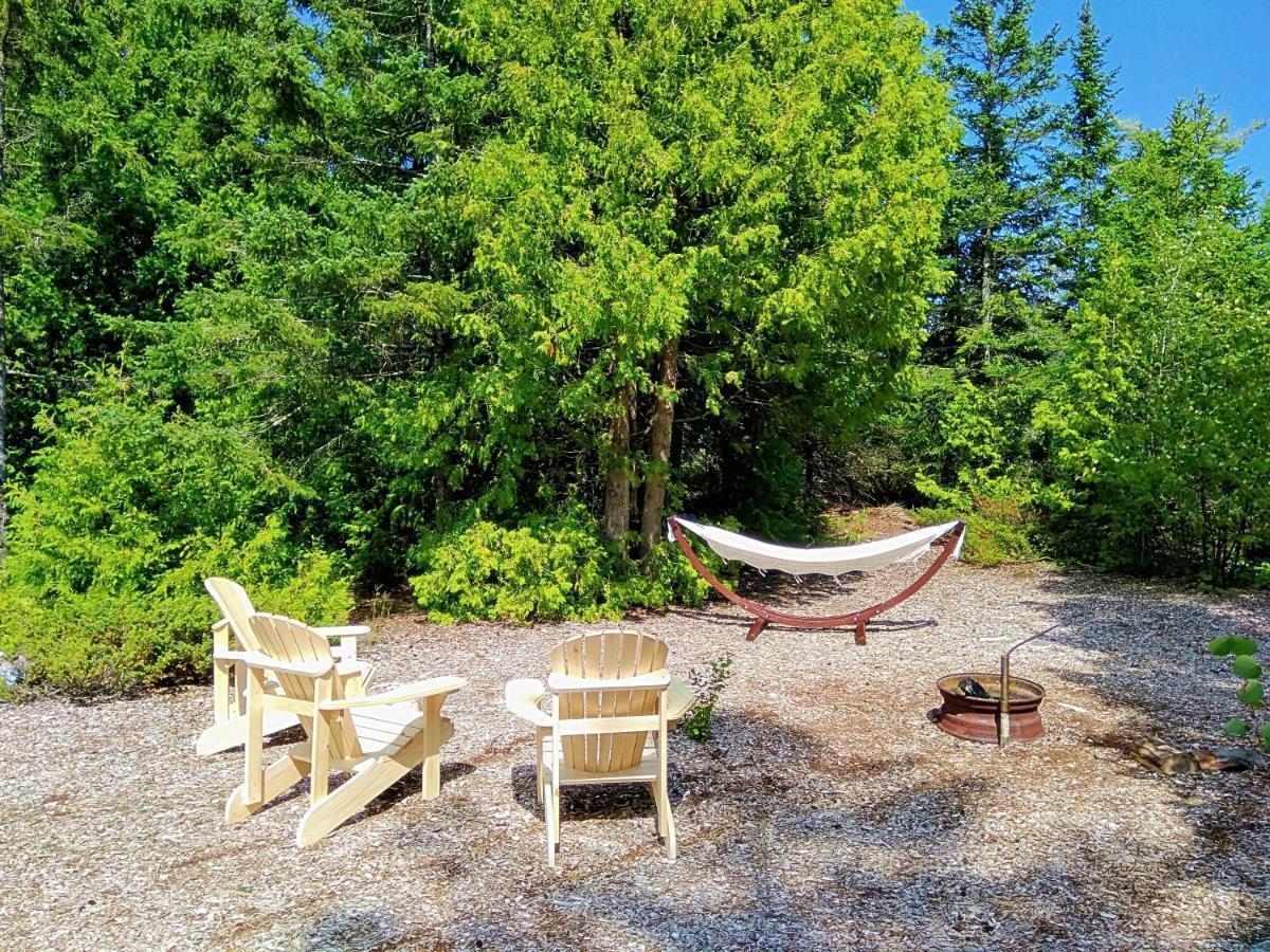 New Buddha Bing Unique Experience Cottage And Cabins Tobermory Eksteriør bilde