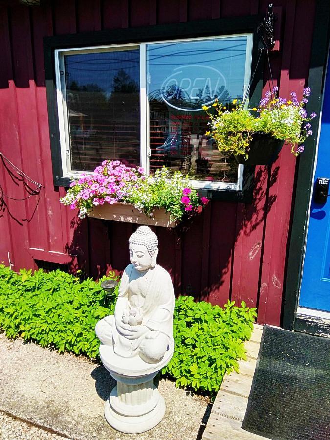 New Buddha Bing Unique Experience Cottage And Cabins Tobermory Eksteriør bilde