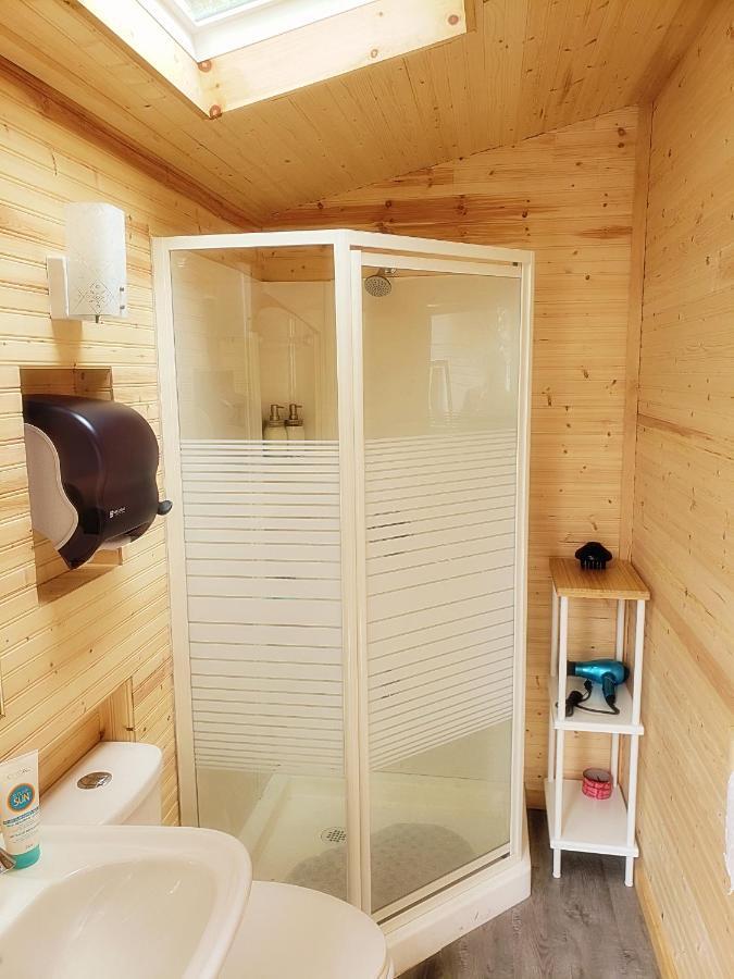 New Buddha Bing Unique Experience Cottage And Cabins Tobermory Eksteriør bilde