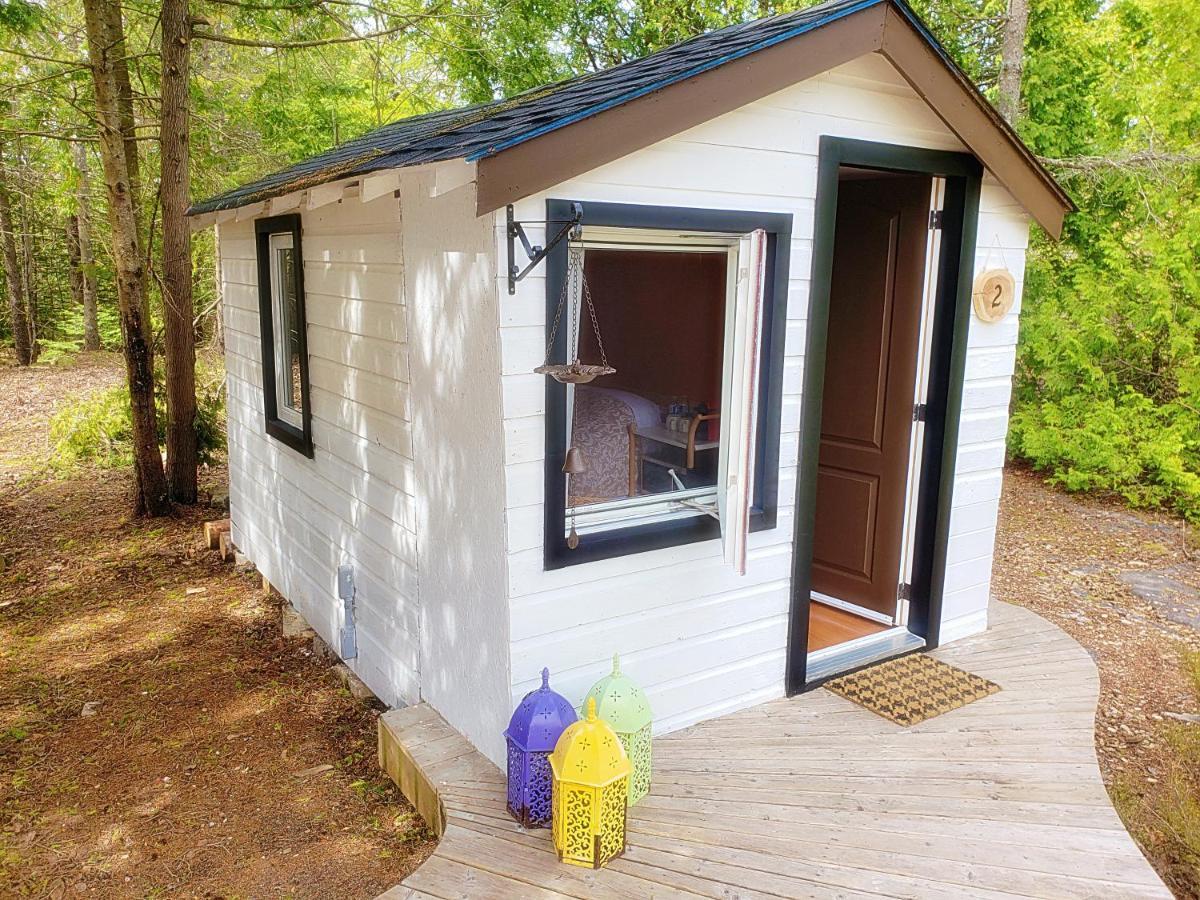 New Buddha Bing Unique Experience Cottage And Cabins Tobermory Eksteriør bilde